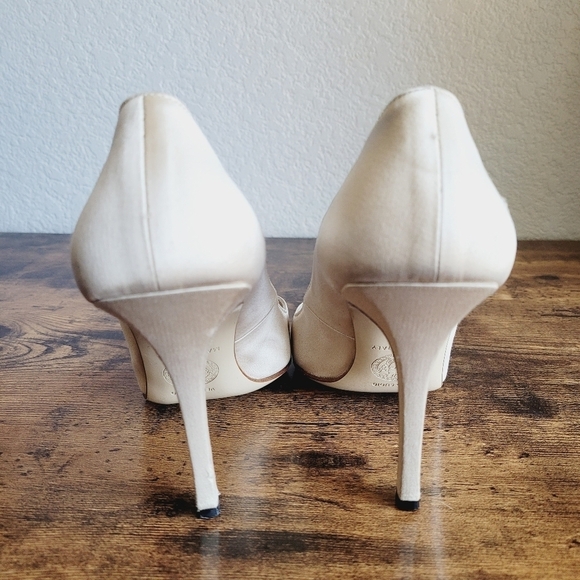 Gianni Versace Women Heels Size 36 6 Ivory Wedding Formal Jewels Pearls Designer - Picture 8 of 10